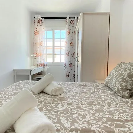 Apartment Fuer 4 Personen Ca 66 Qm In Nerja, Andalusien Costa Del Sol *