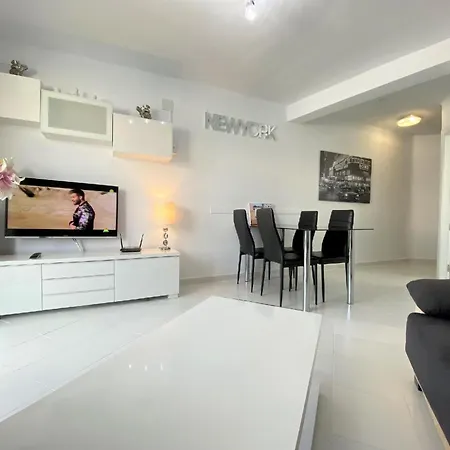 Fuer 4 Personen Ca 66 Qm In Nerja, Andalusien Costa Del Sol *