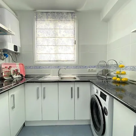 Fuer 4 Personen Ca 66 Qm In Nerja, Andalusien Costa Del Sol Apartment