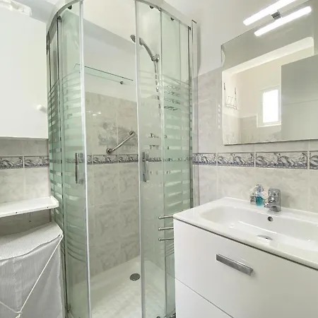 Fuer 4 Personen Ca 66 Qm In Nerja, Andalusien Costa Del Sol Apartment *